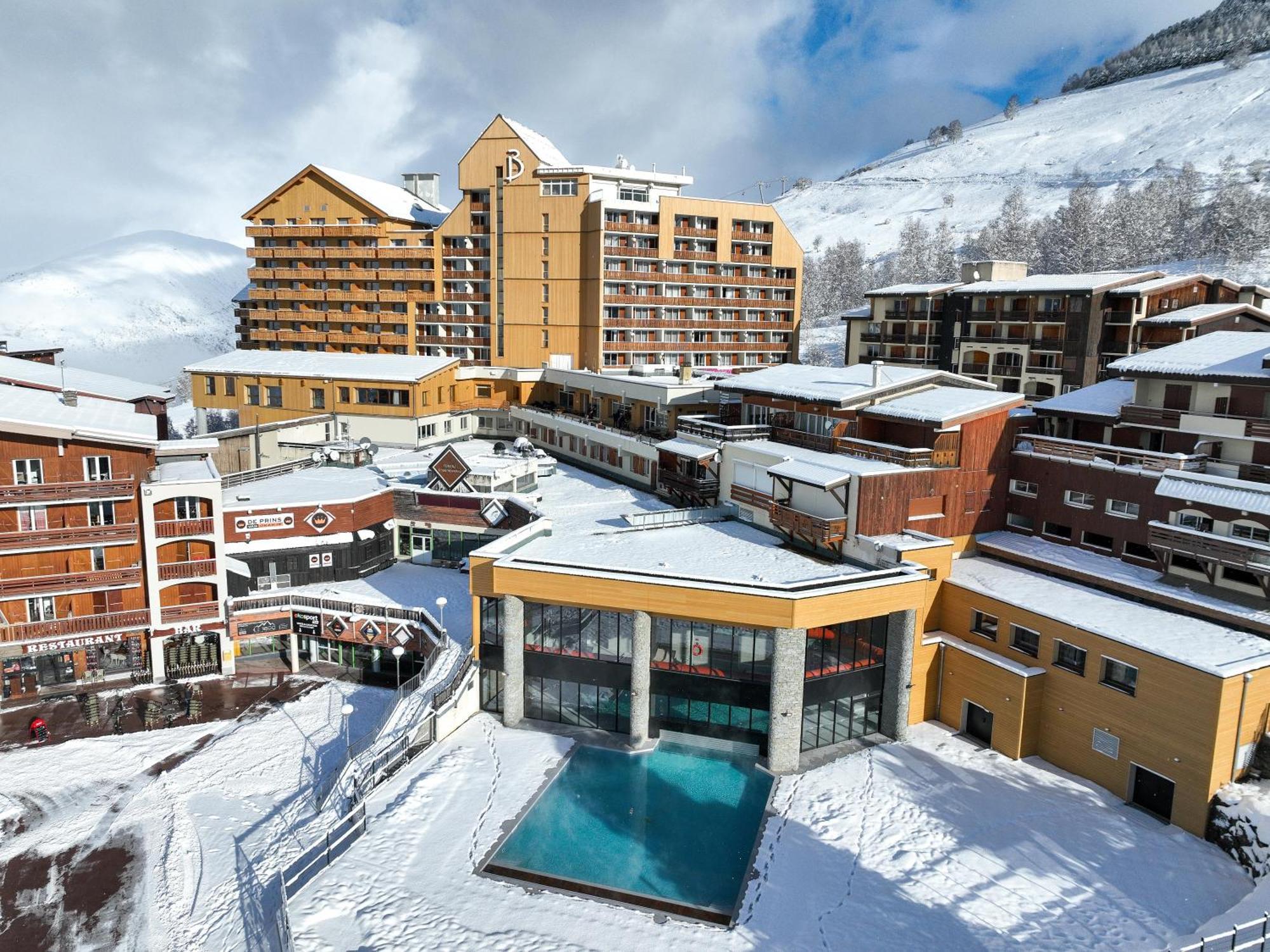 Belambra Clubs Les 2 Alpes Les Cretes Hotel เลส์เดอซาลป์ ภายนอก รูปภาพ